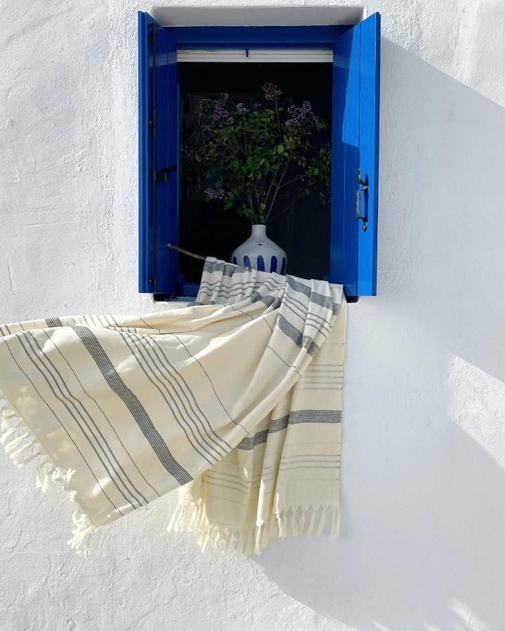 Serifos White Luaran gambar