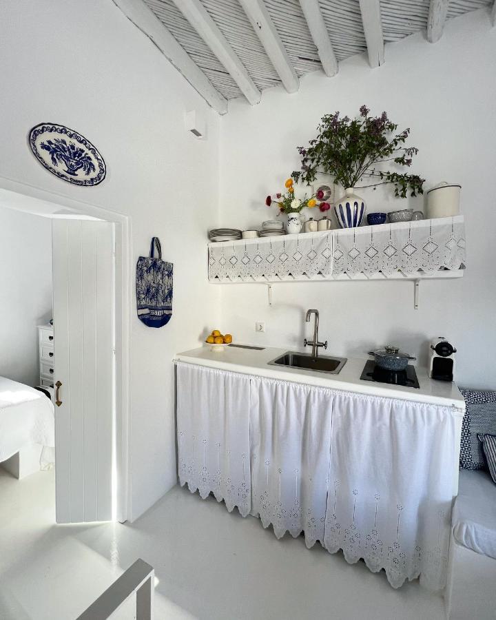 Serifos White Luaran gambar
