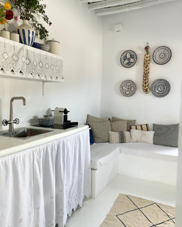Serifos White Luaran gambar